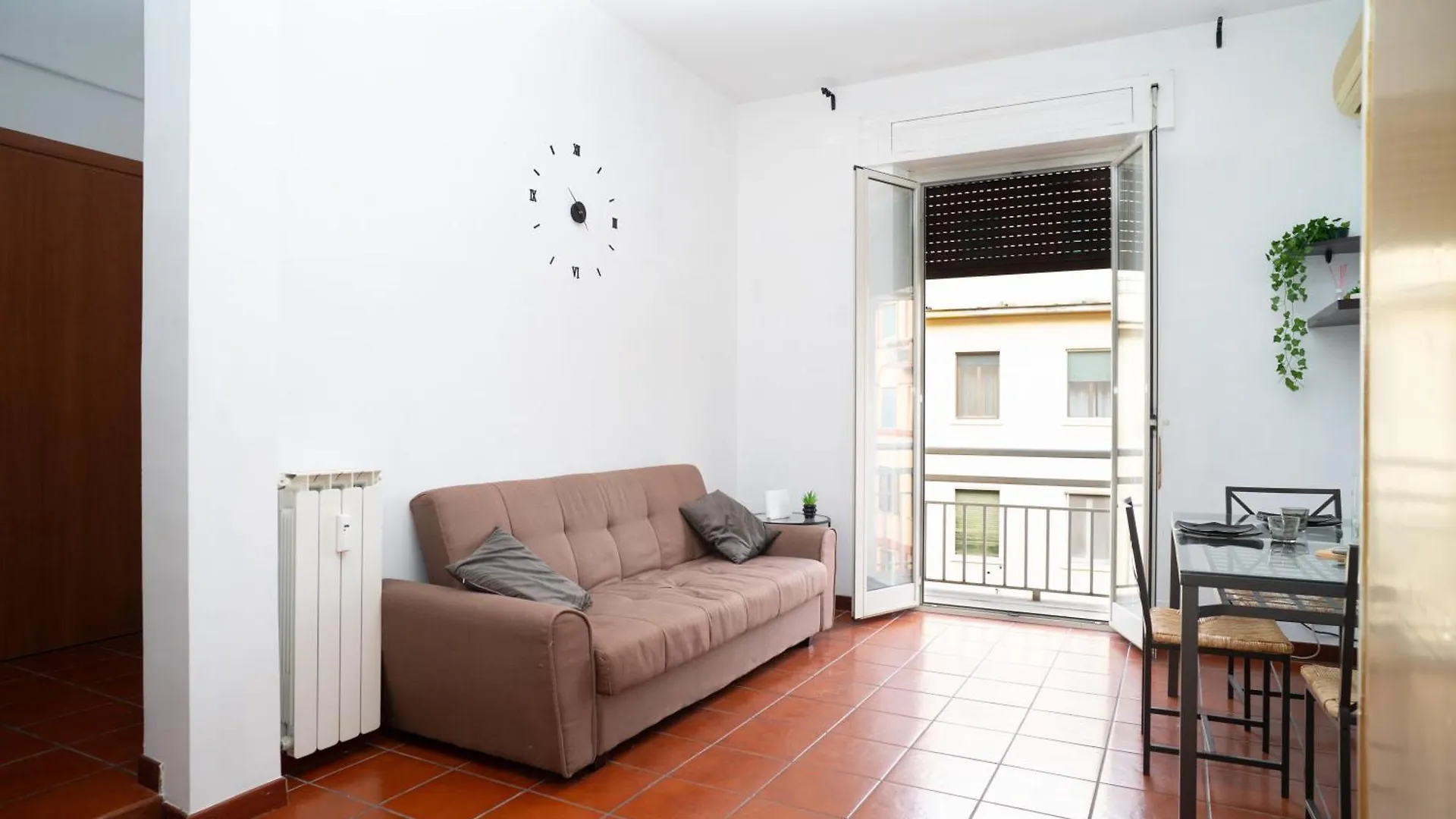 Apartment Modern And Central One-Bedroom, 10 Min From Colosseum